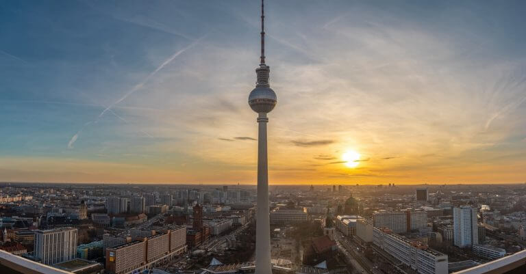 Berlin Fernsehturm Abendsstimmung